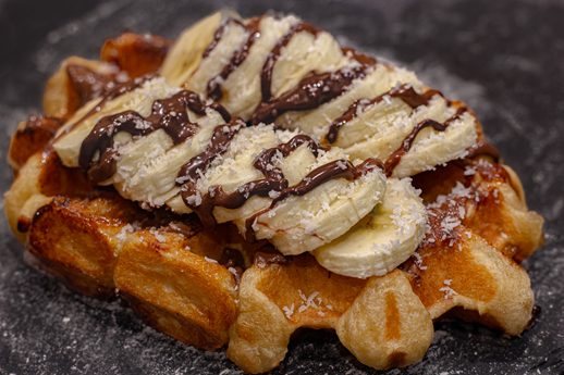 La Belle Coco — banane, chocolat fondu et noix de coco